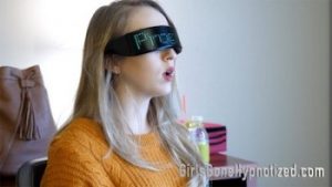Girls Gone Hypnotized - Macy Nikole Robotized