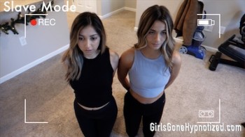 GirlsGoneHypnotized – Ellcee and Cali Camera Controlled