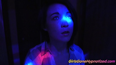 GirlsGoneHypnotized – Robot Anabell