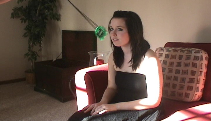 GirlsGoneHypnotized – Rene Hypnotized 2